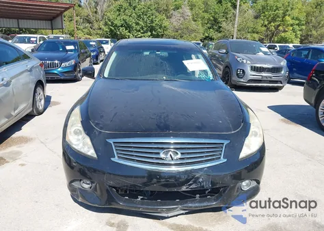 2013 Infiniti G37 Journey z USA, uszkodzony, nr VIN JN1CV6AP9DM306774